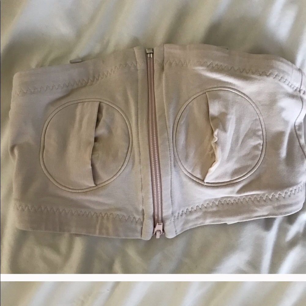 Simple wishes handsfree pumping bra